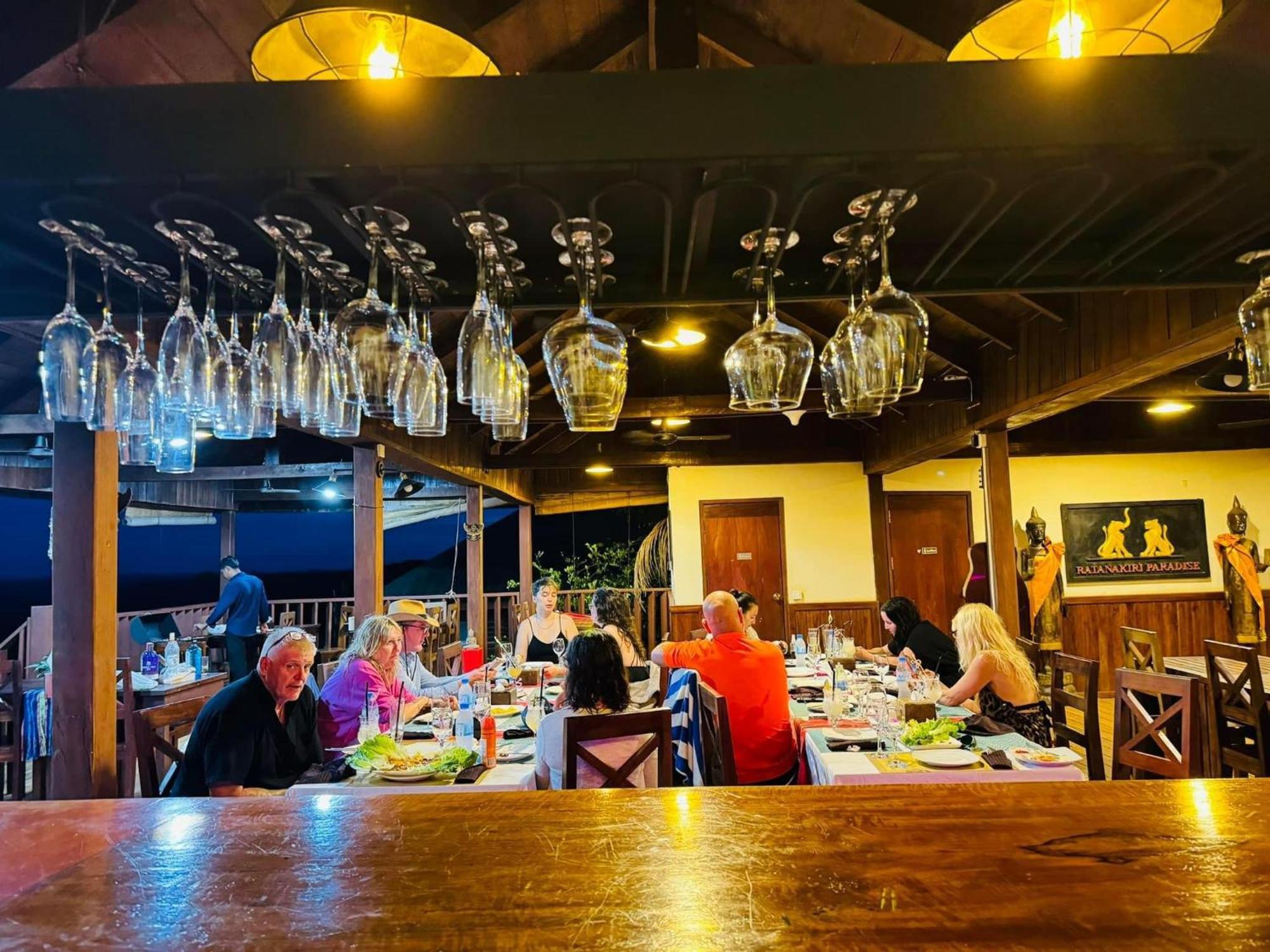 Ratanakiri Paradise Hotel & Restaurant Banlung Kültér fotó