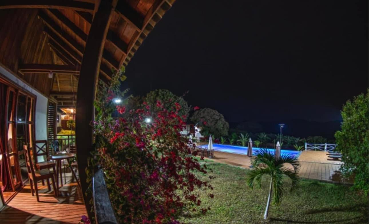 Ratanakiri Paradise Hotel & Restaurant Banlung Kültér fotó