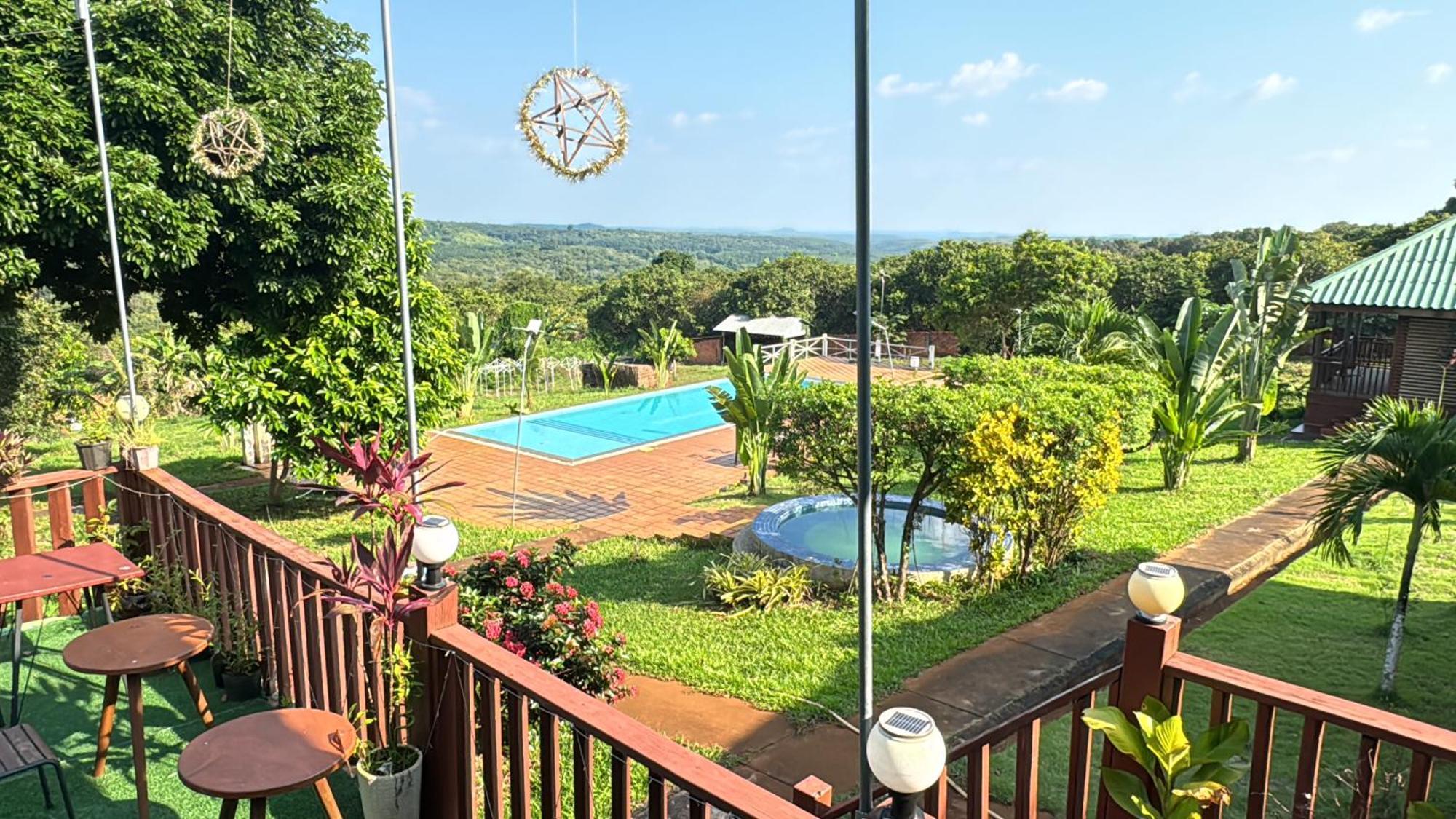 Ratanakiri Paradise Hotel & Restaurant Banlung Kültér fotó